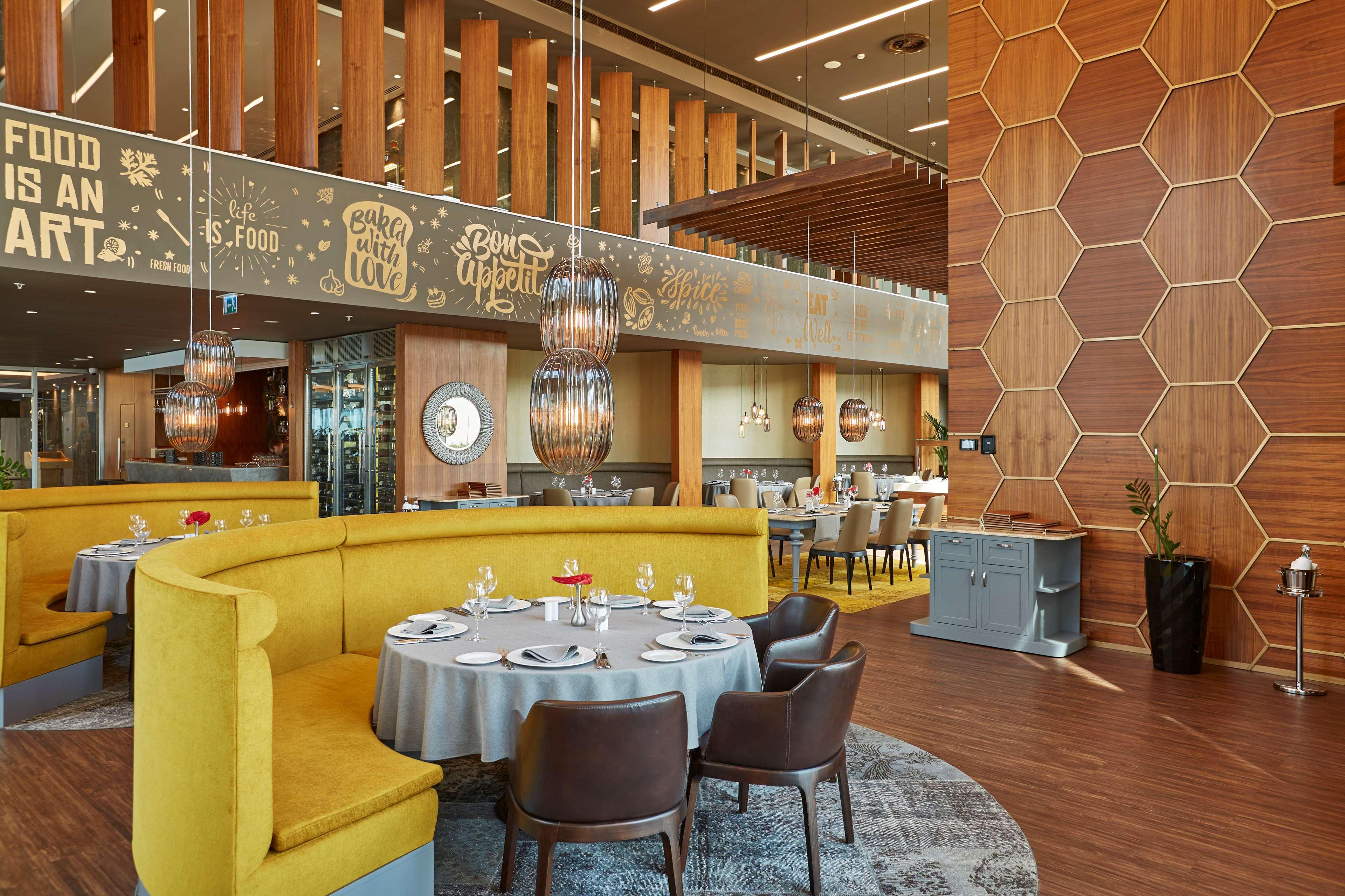 WYNDHAM GRAND ISTANBUL LEVENT