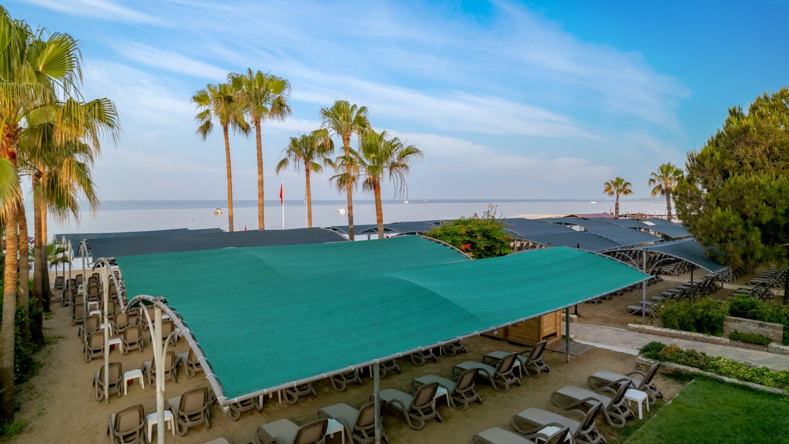TRENDY PALM BEACH (Adults Only, 16+)