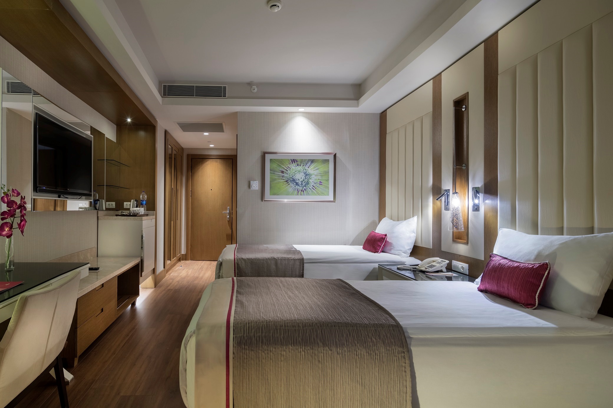 TRENDY LARA HOTEL