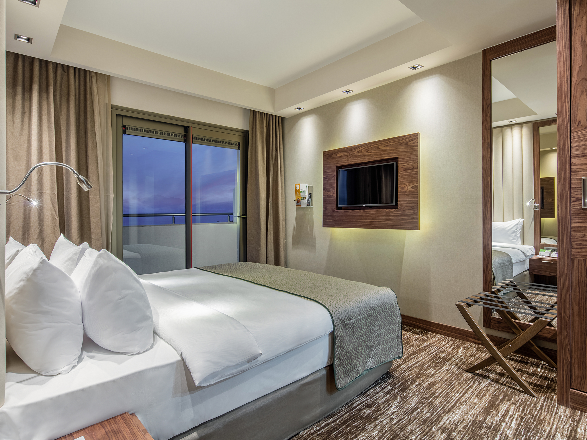 HOLIDAY INN ANTALYA LARA
