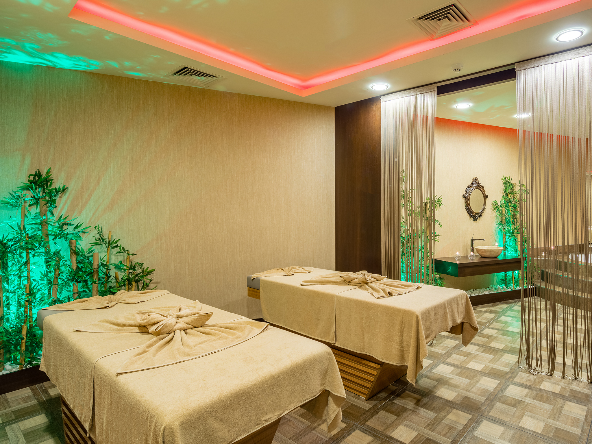 HOLIDAY INN ANTALYA LARA