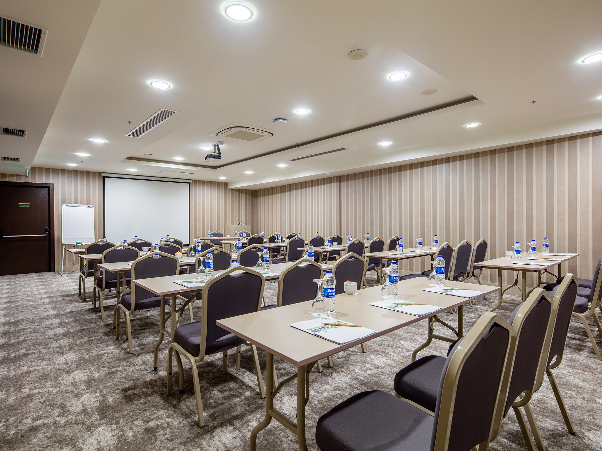 HOLIDAY INN ANTALYA LARA