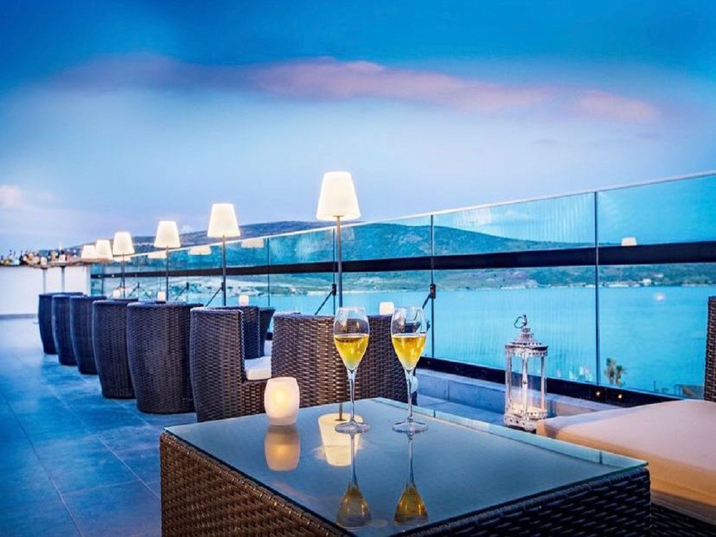 THE S BY ASCEND COLLECTION HOTEL