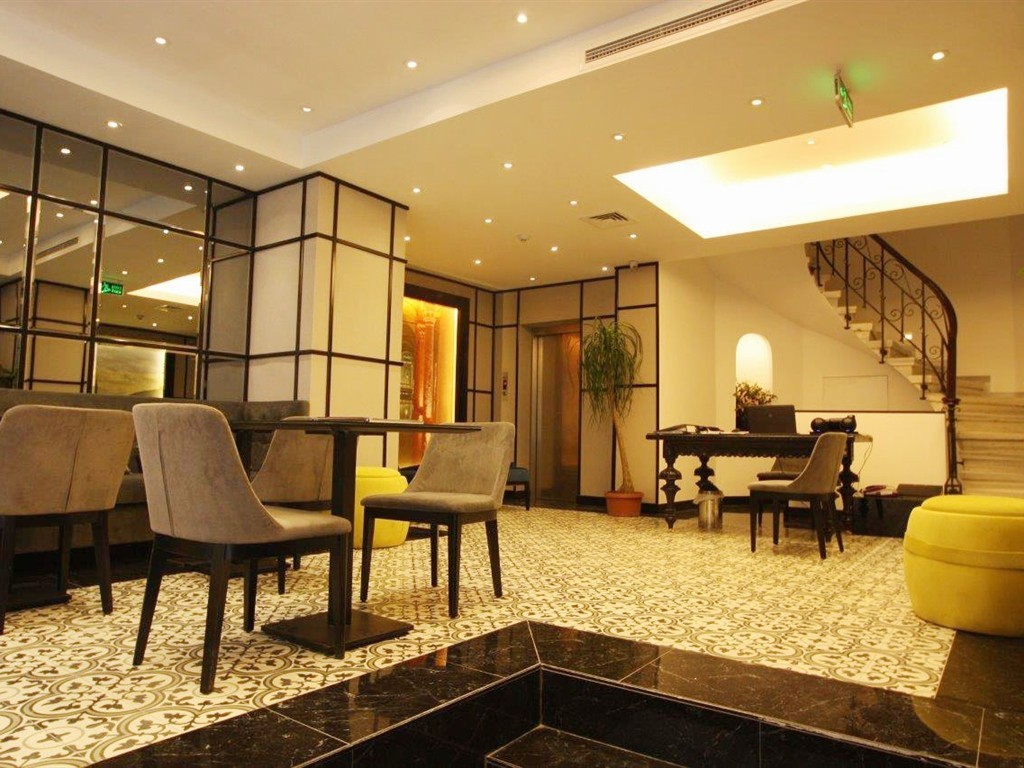 MOLTON SUITES NISANTASI