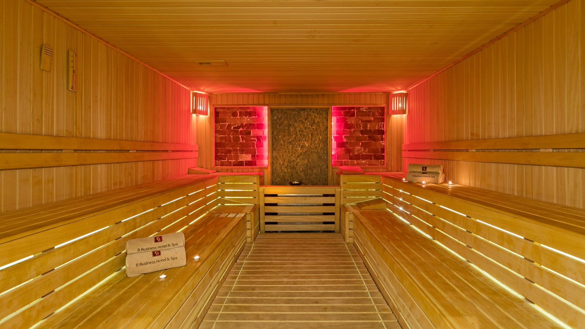 B BUSINESS HOTEL & SPA