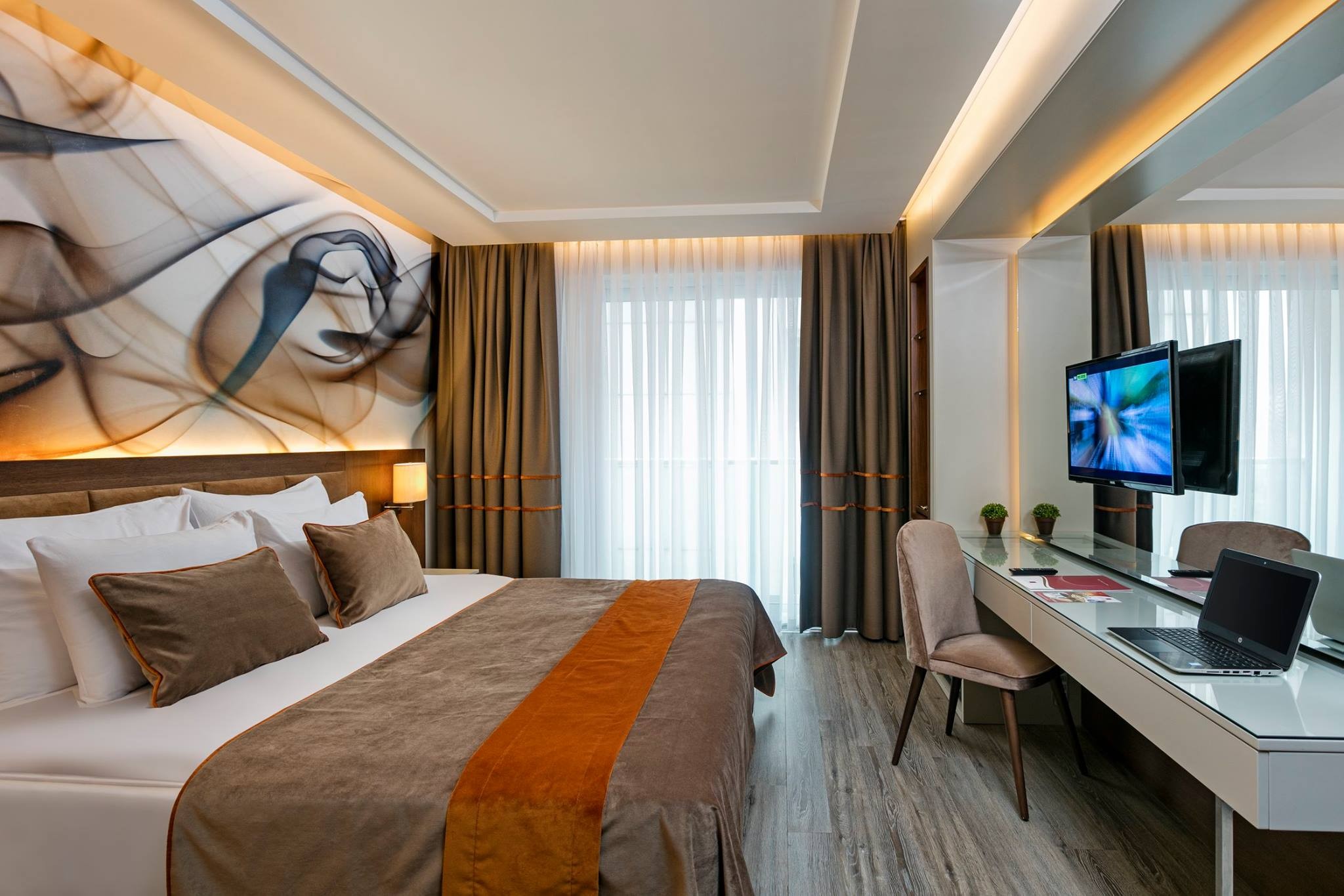 B BUSINESS HOTEL & SPA