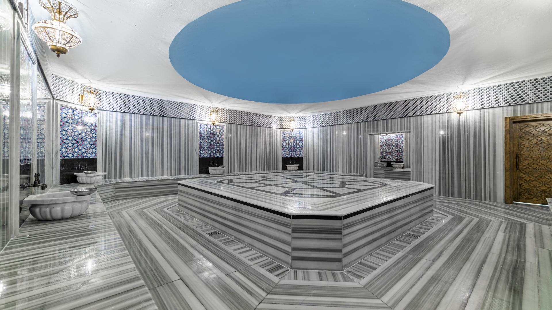 LONICERA PREMIUM HOTEL