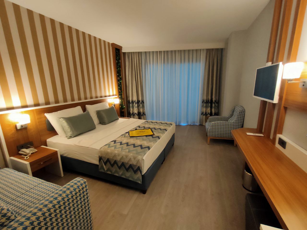 LONICERA PREMIUM HOTEL