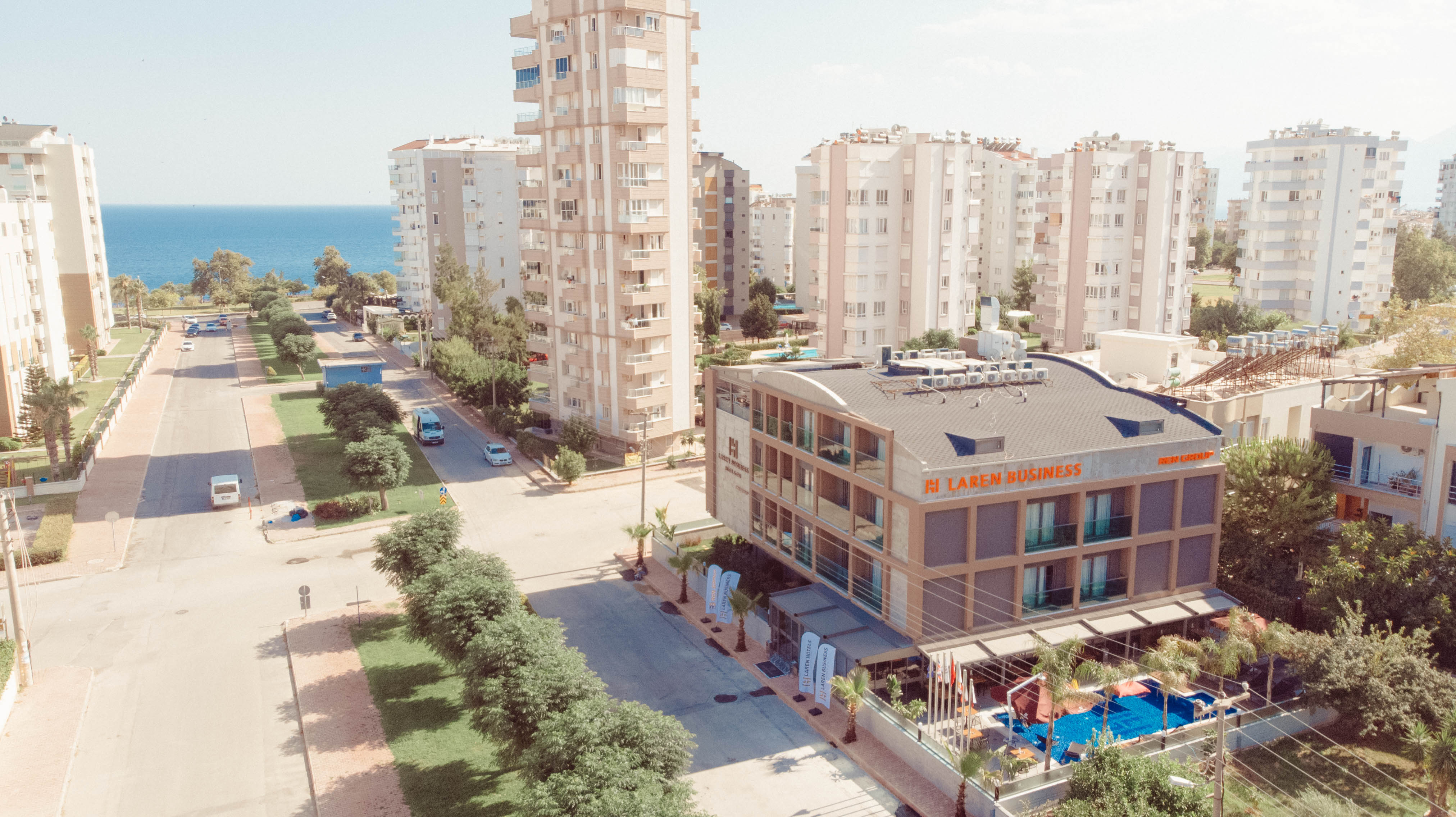 LAREN SEASIDE HOTEL & SPA