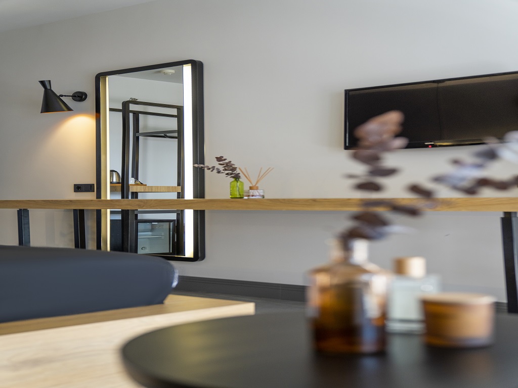 LADONIA HOTELS KESRE