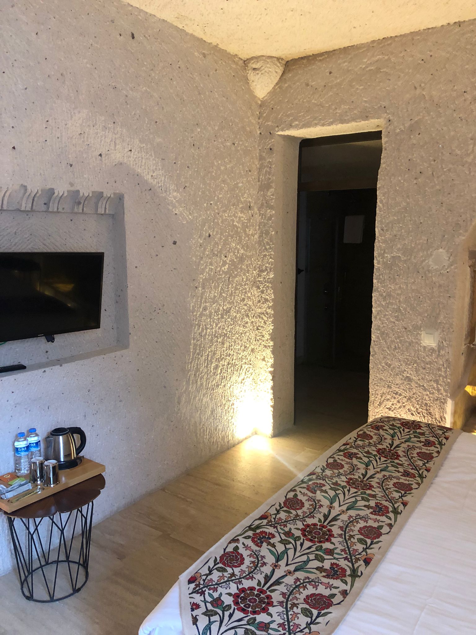 ALBA CAVE HOTEL