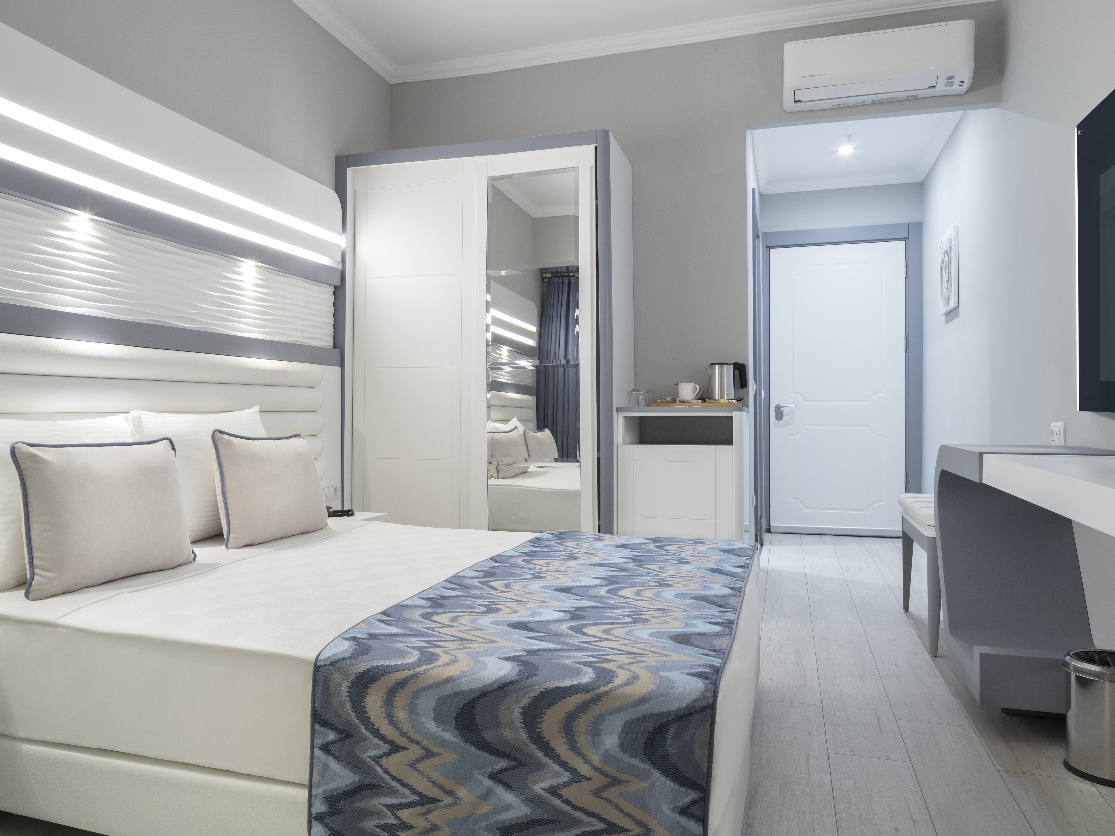 Blue Marlin Deluxe Spa & Resort