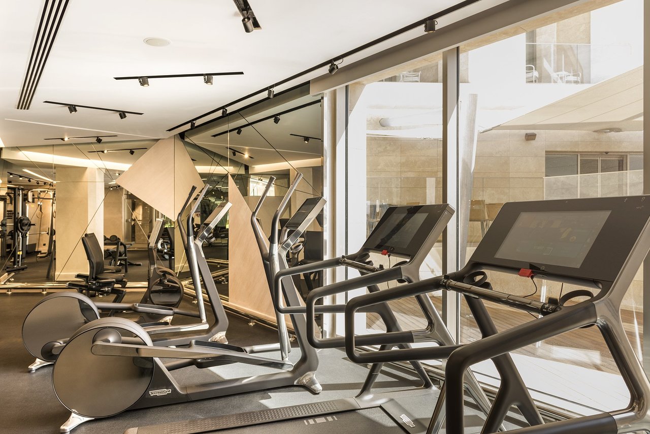 CROWNE PLAZA FLORYA HOTEL