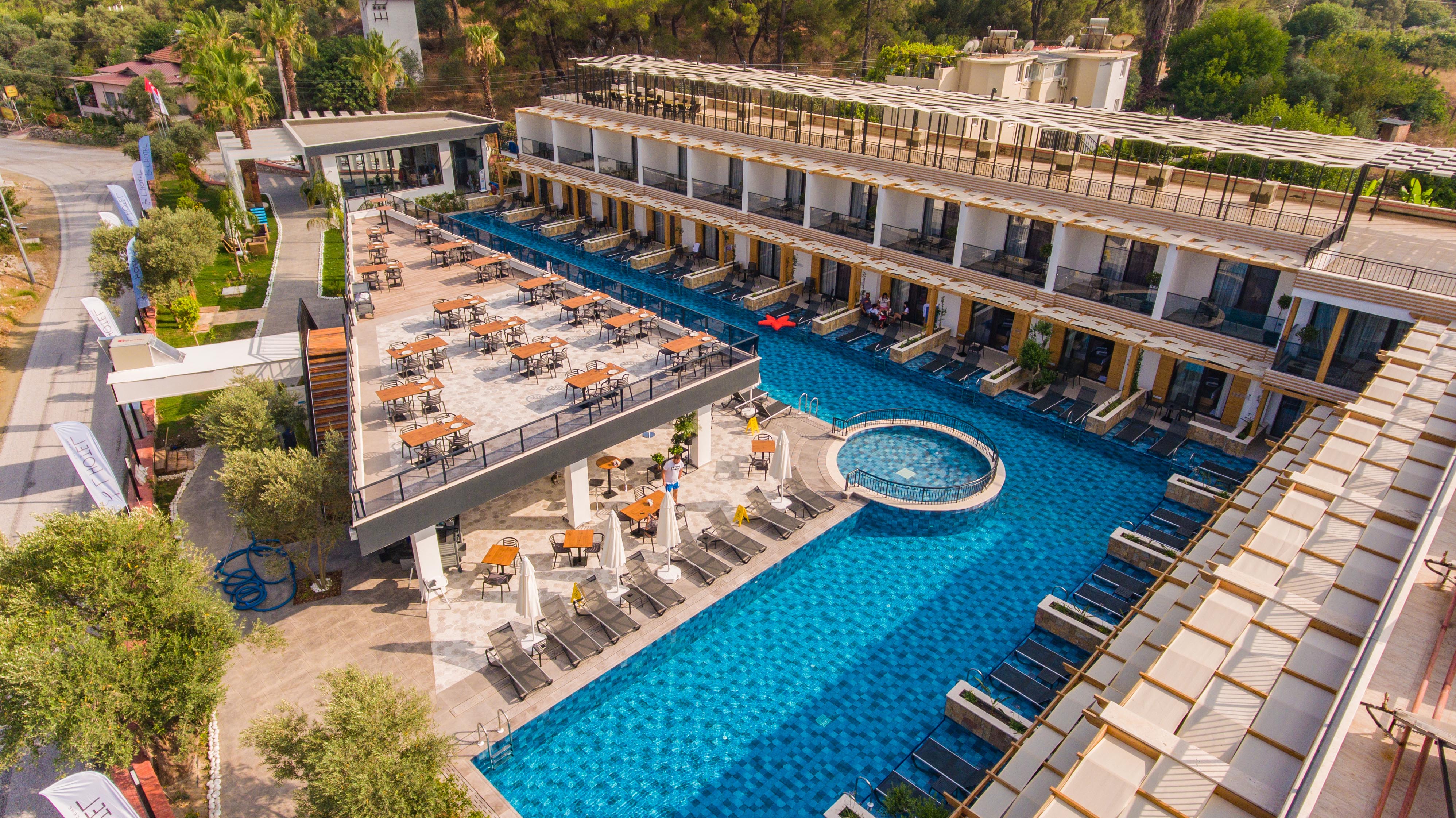 L HOTEL SARIGERME