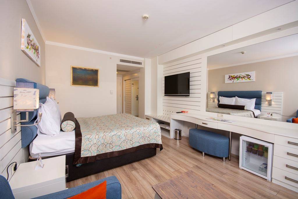 ORANGE COUNTY KEMER ADULT ONLY