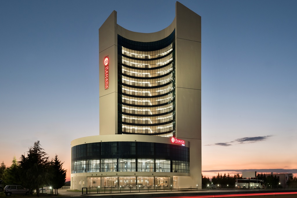RAMADA HOTEL AND SUITES BY WYNDHAM EDIRNE