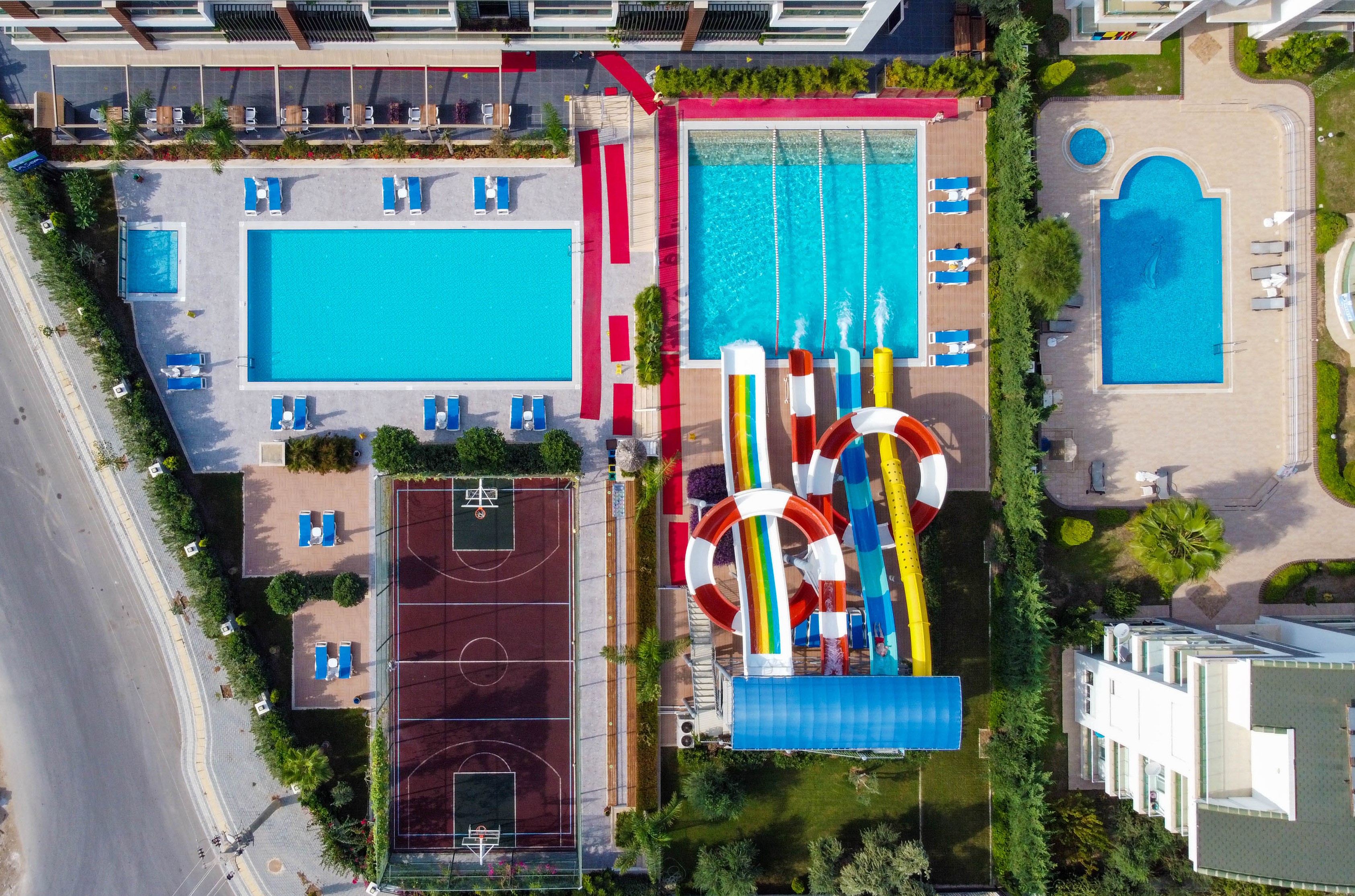 SIDE RESORT HOTEL