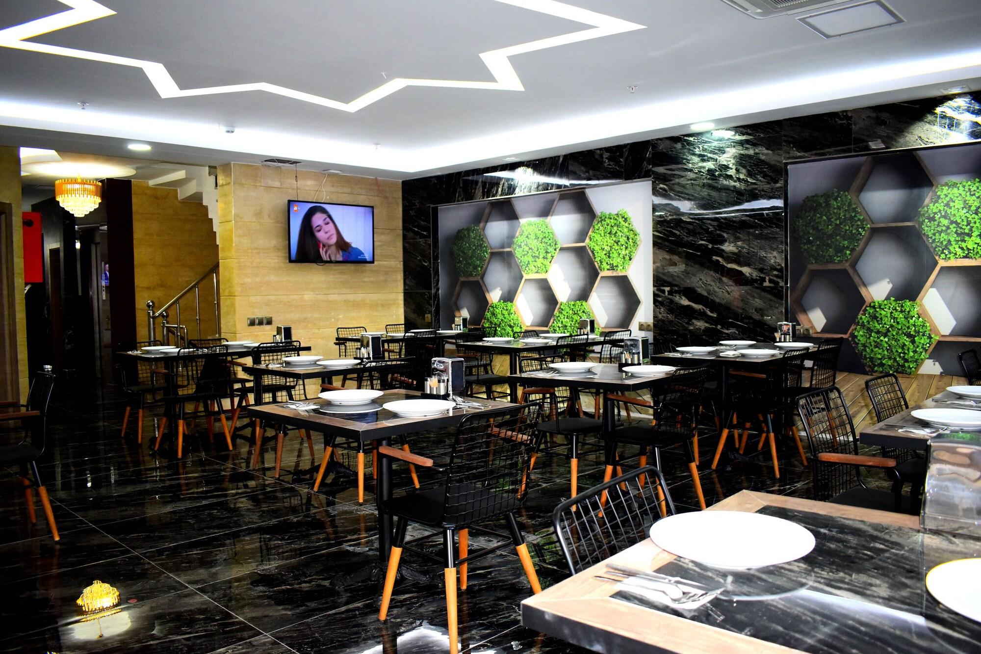 DEM ISTANBUL AIRPORT HOTEL