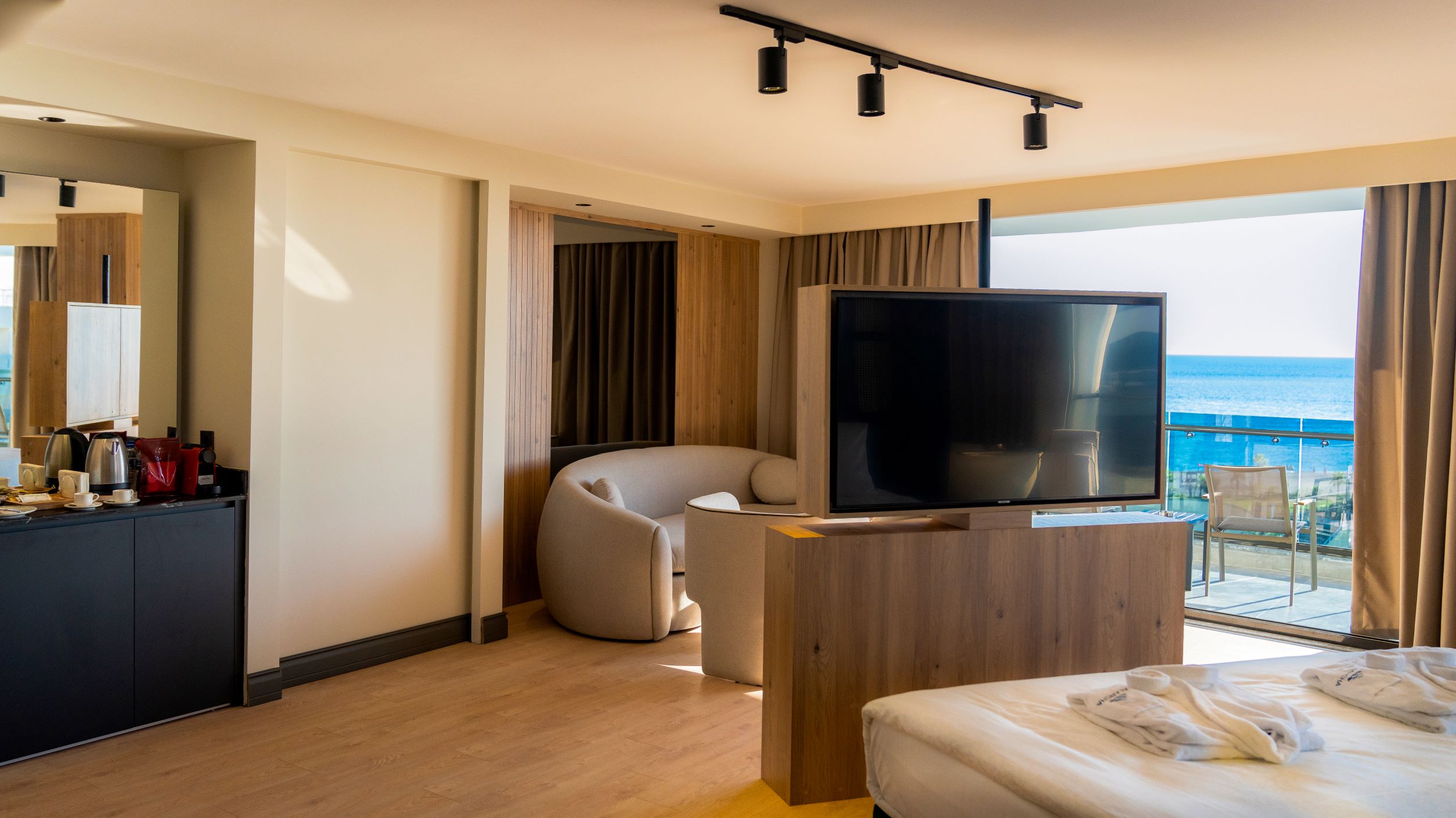 ALARCHA HOTELS & RESORT