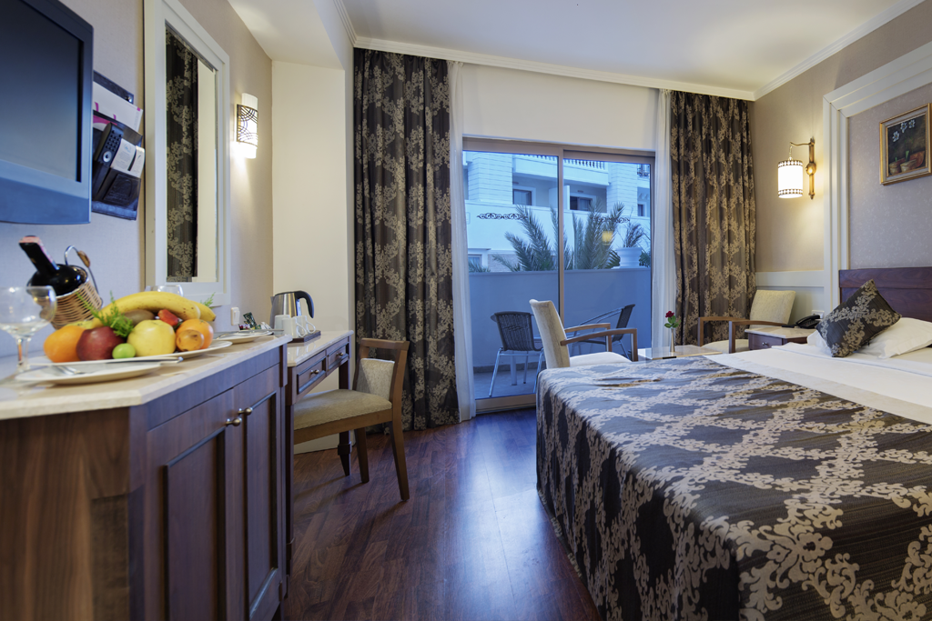 ALBA QUEEN HOTEL