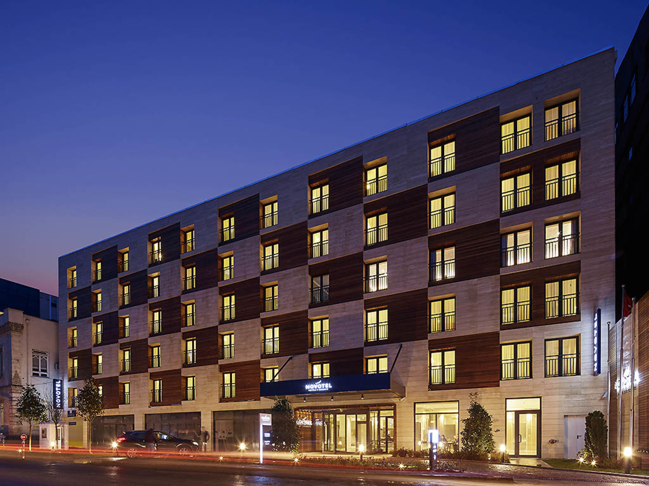 NOVOTEL ISTANBUL BOSPHORUS HOTEL