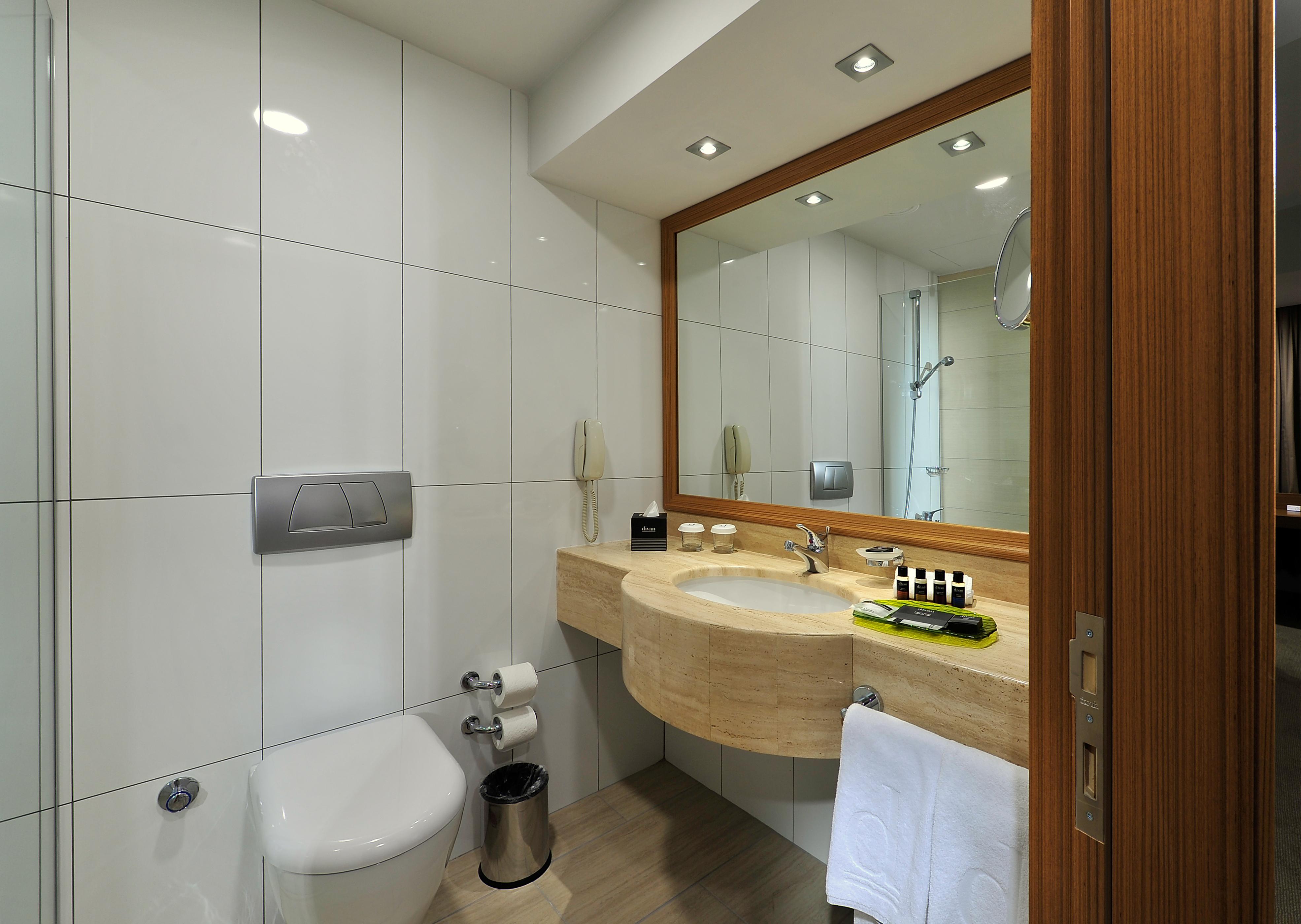 DIVAN ISTANBUL CITY HOTEL