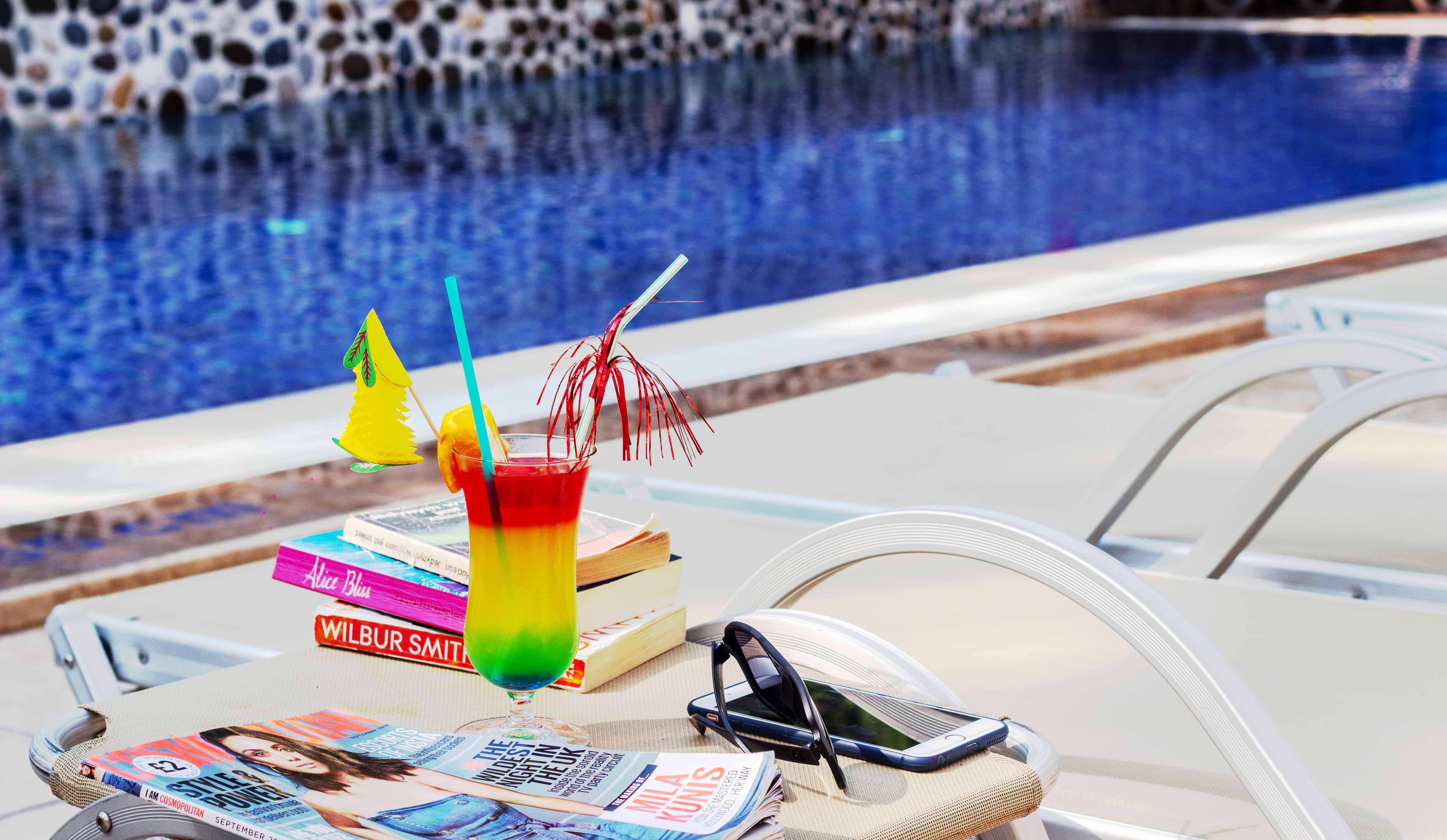 TONOZ BEACH HOTEL