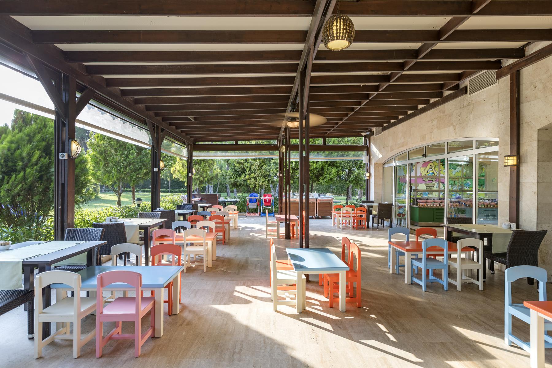 OTIUM FAMILY ECO CLUB