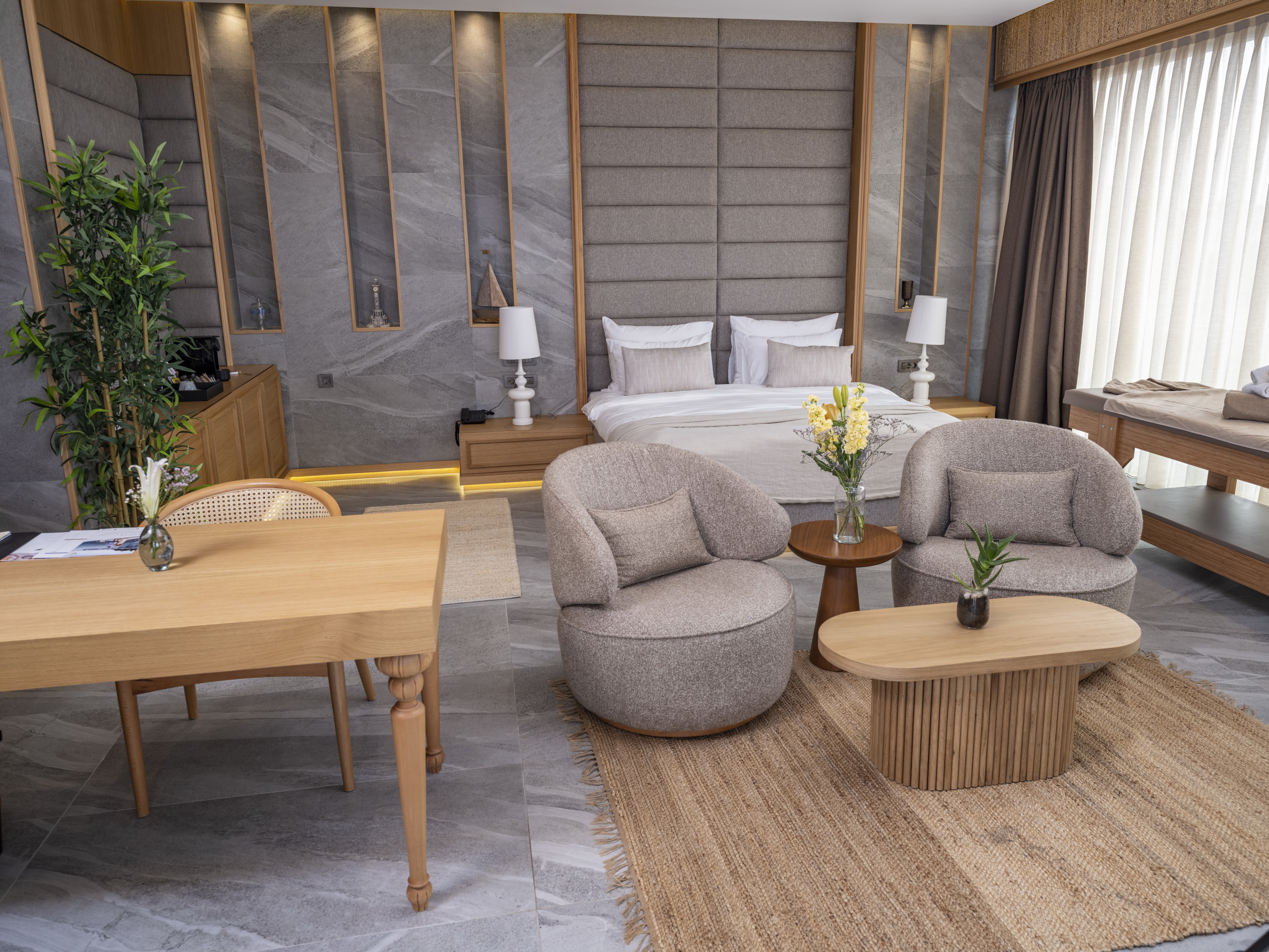 SAREZYA LUXURY BOUTIQUE HOTEL