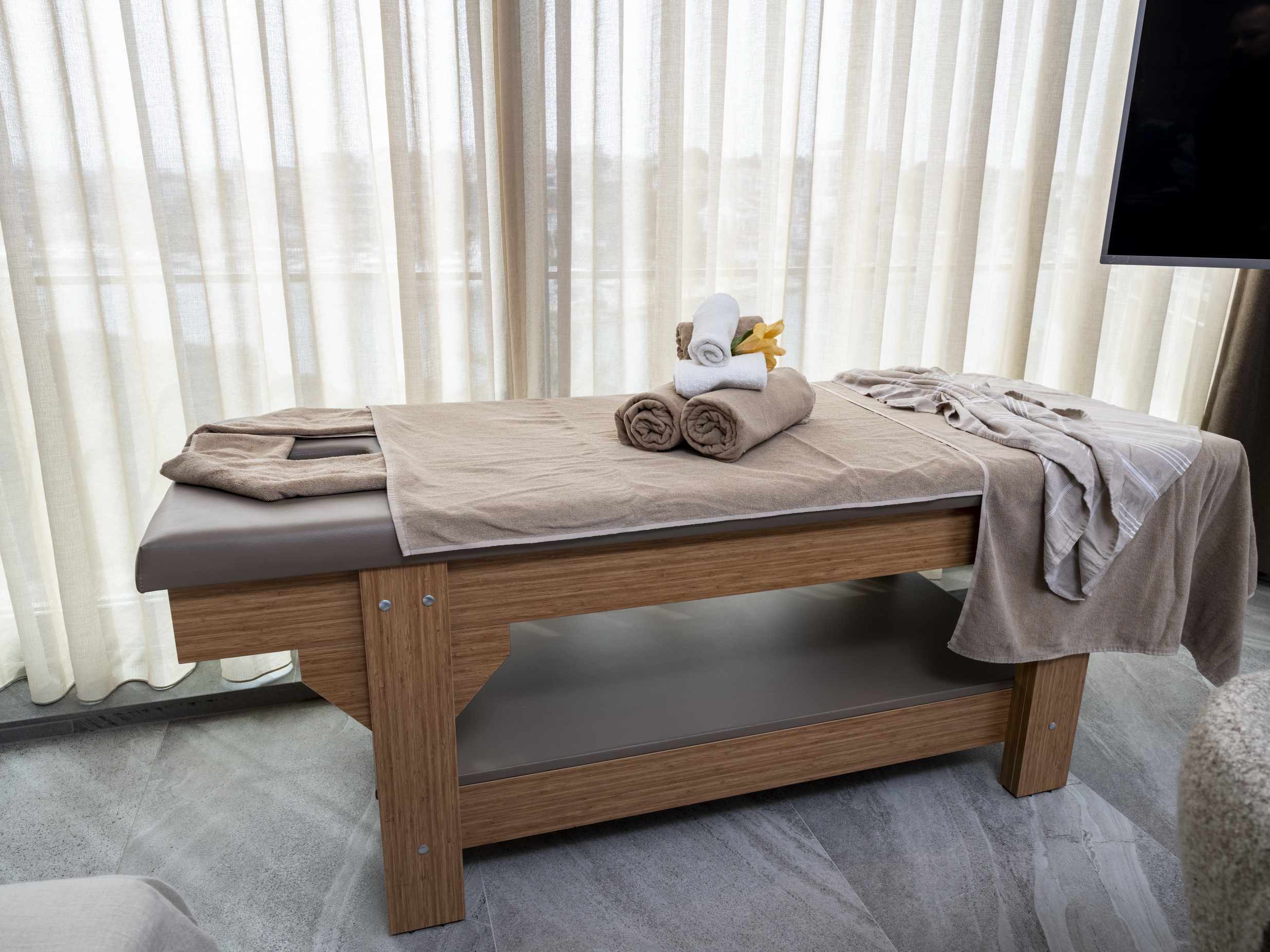 SAREZYA LUXURY BOUTIQUE HOTEL