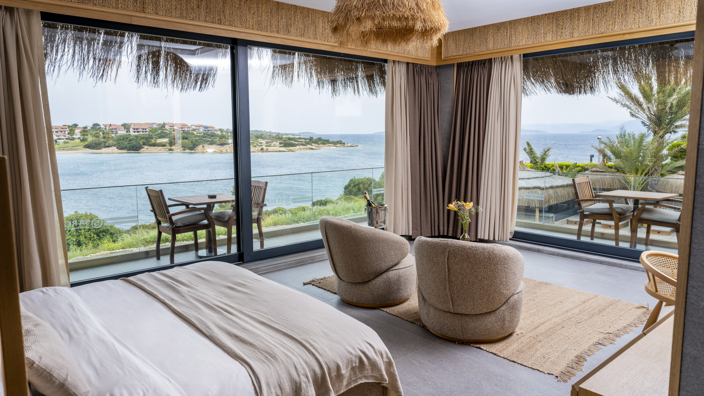 SAREZYA LUXURY BOUTIQUE HOTEL
