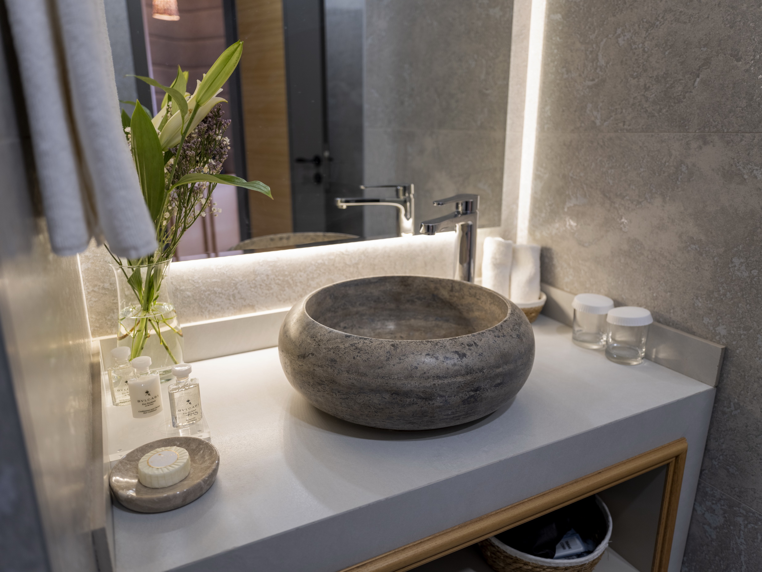 SAREZYA LUXURY BOUTIQUE HOTEL
