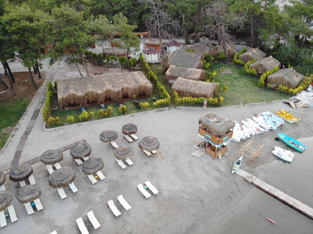 GREEN PINE BEACH & BUNGALOWS LUXURY CONSEPT