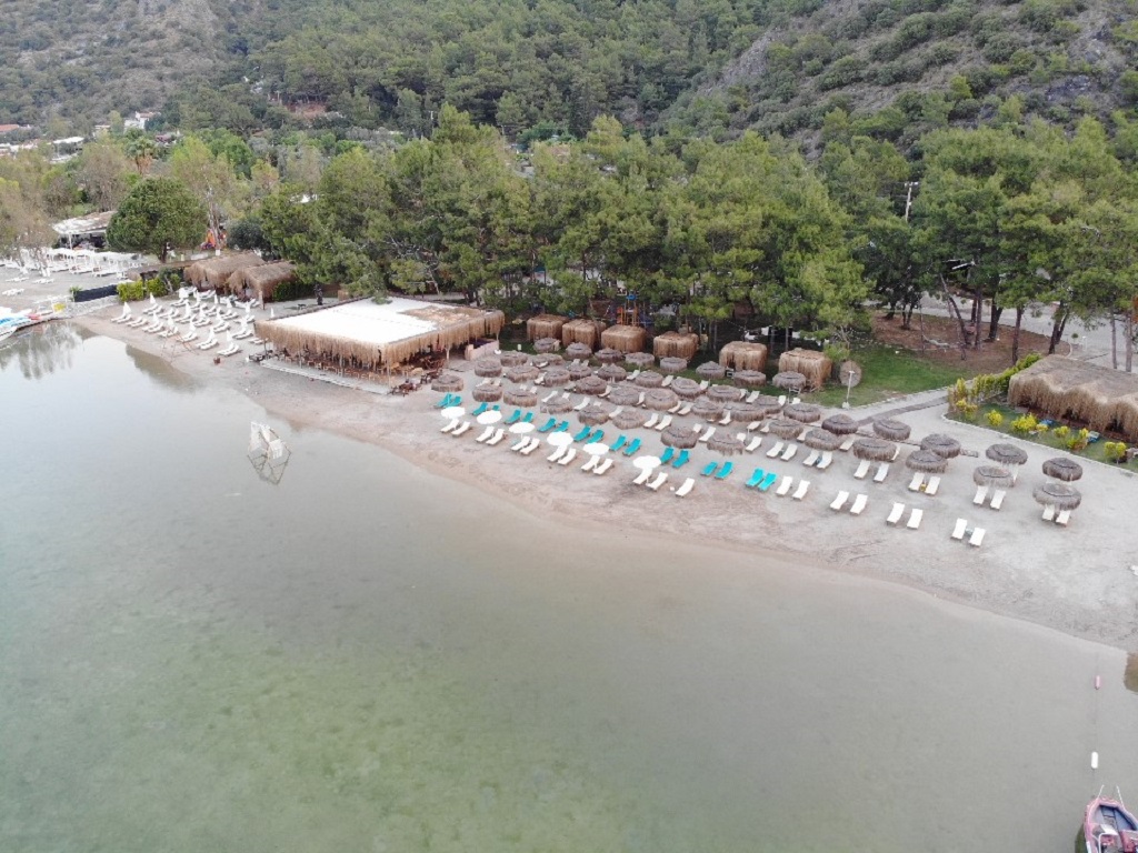 GREEN PINE BEACH & BUNGALOWS LUXURY CONSEPT