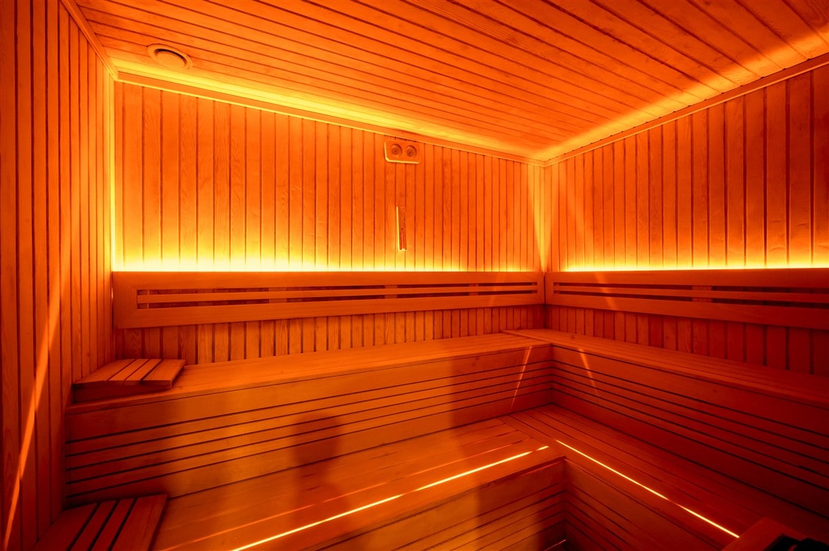 KING CITY HOTEL & SPA