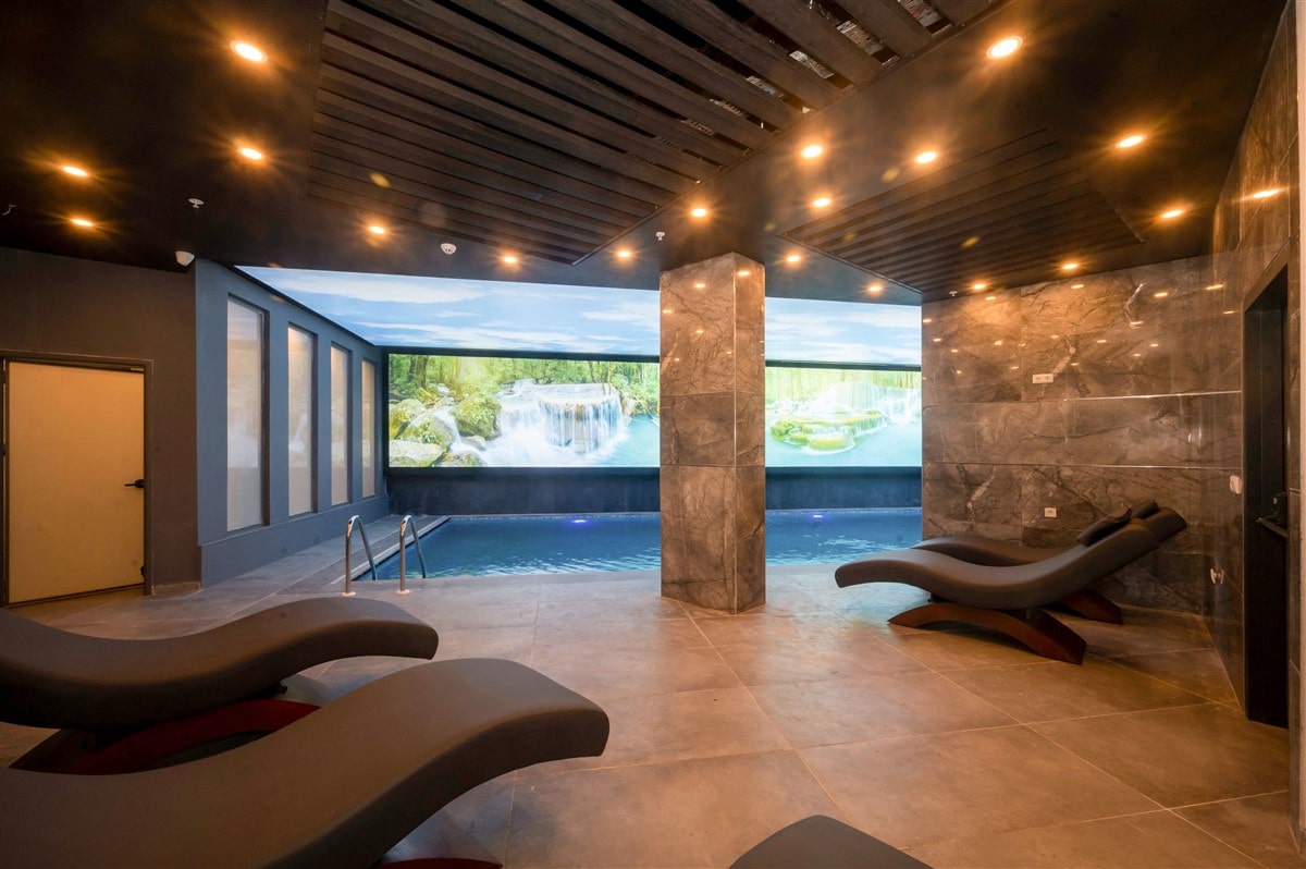 KING CITY HOTEL & SPA