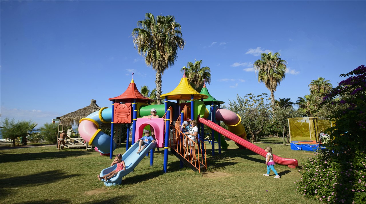 M.C. BEACH RESORT