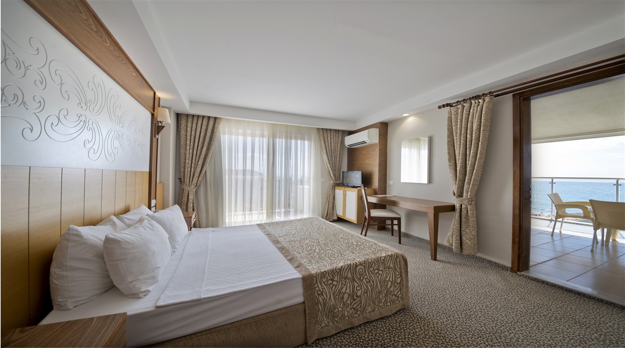 M.C. BEACH RESORT