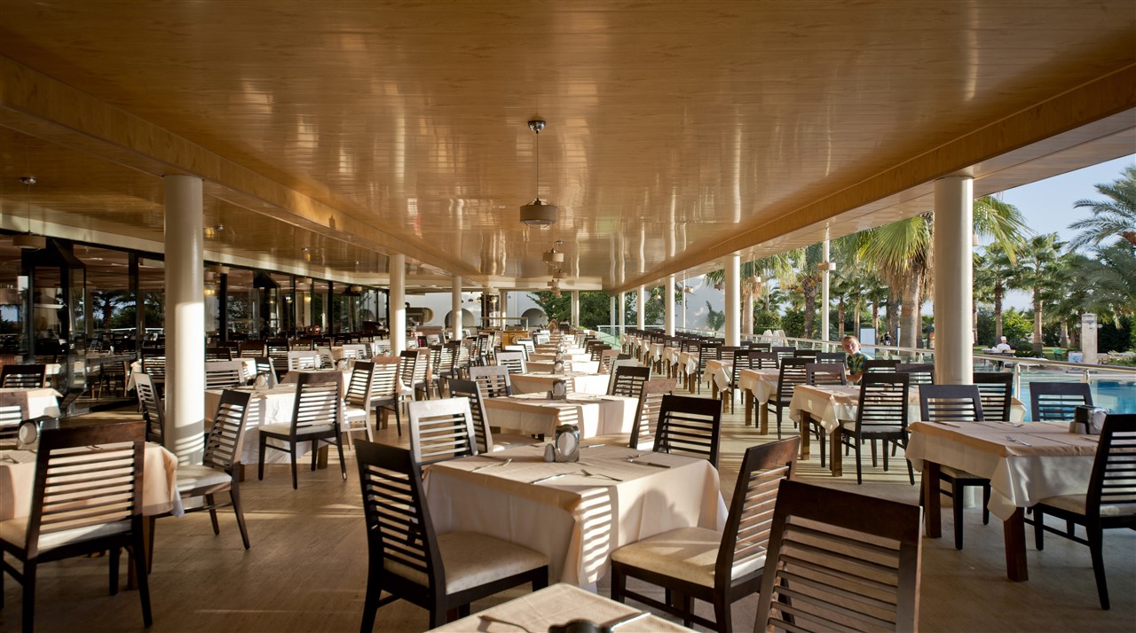 M.C. BEACH RESORT