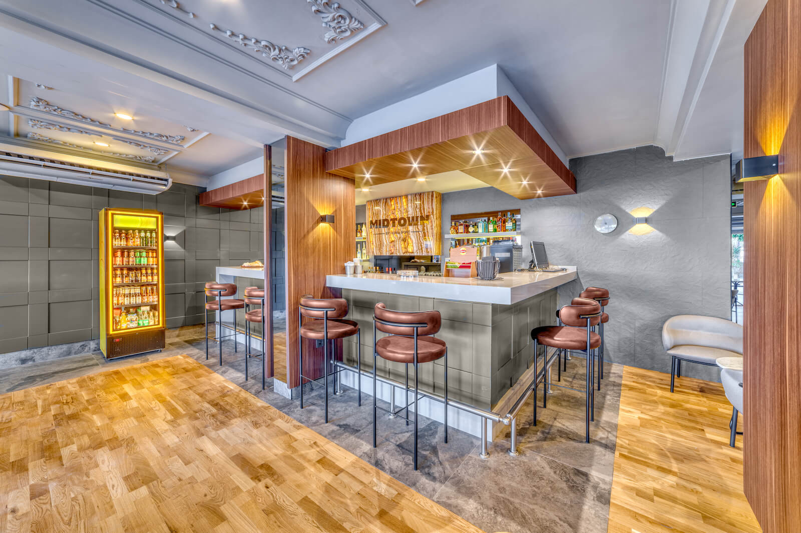 NUMA PORT HOTEL