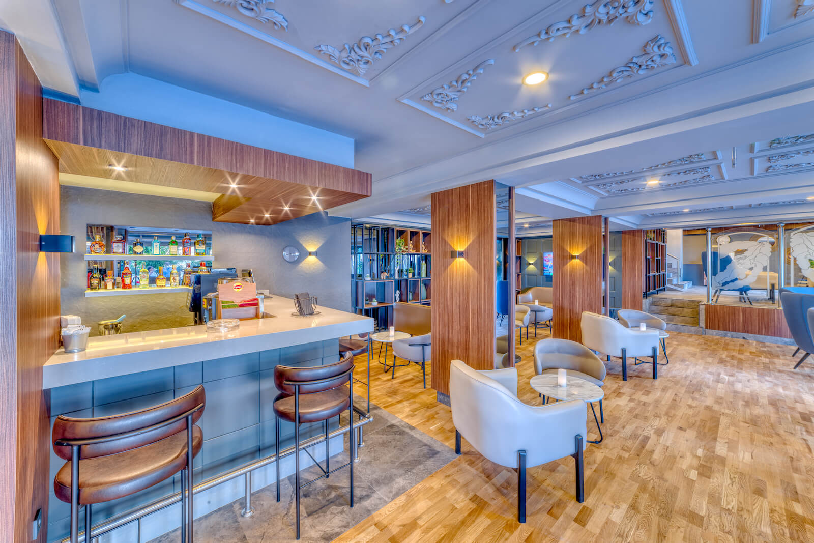 NUMA PORT HOTEL