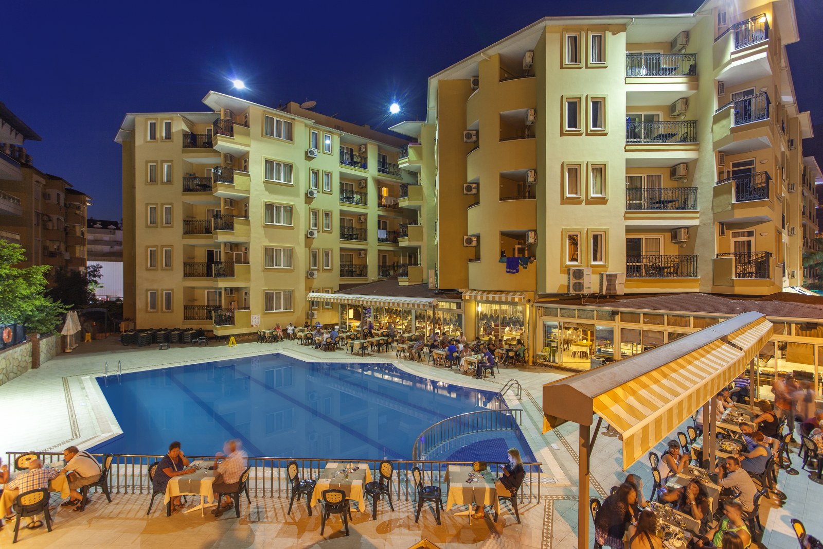 KLEOPATRA ROYAL PALM HOTEL