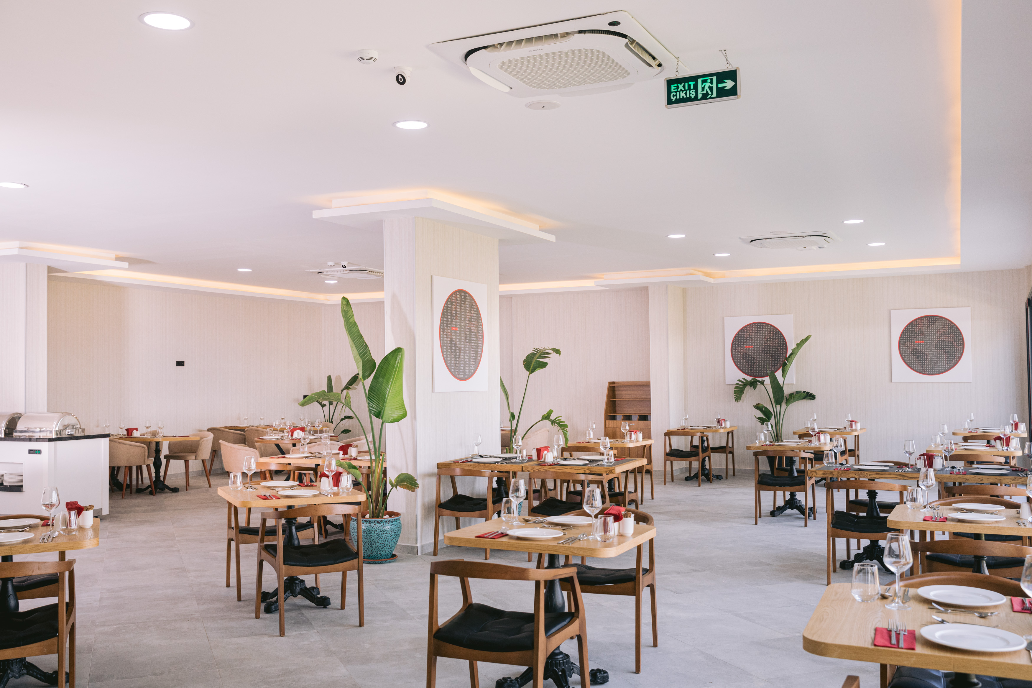 RAMADA BY WYNDHAM CESME HOTEL