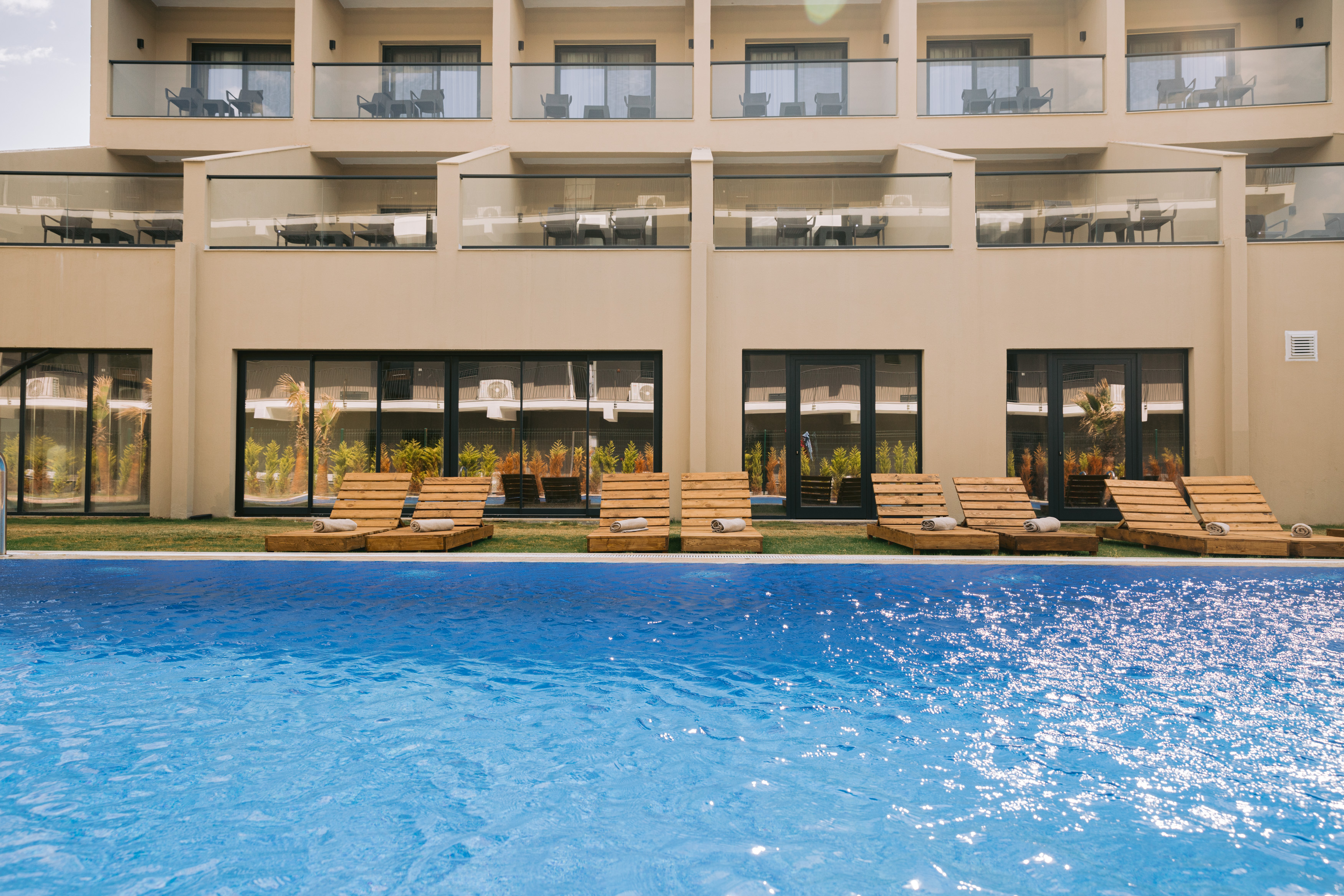 RAMADA BY WYNDHAM CESME HOTEL