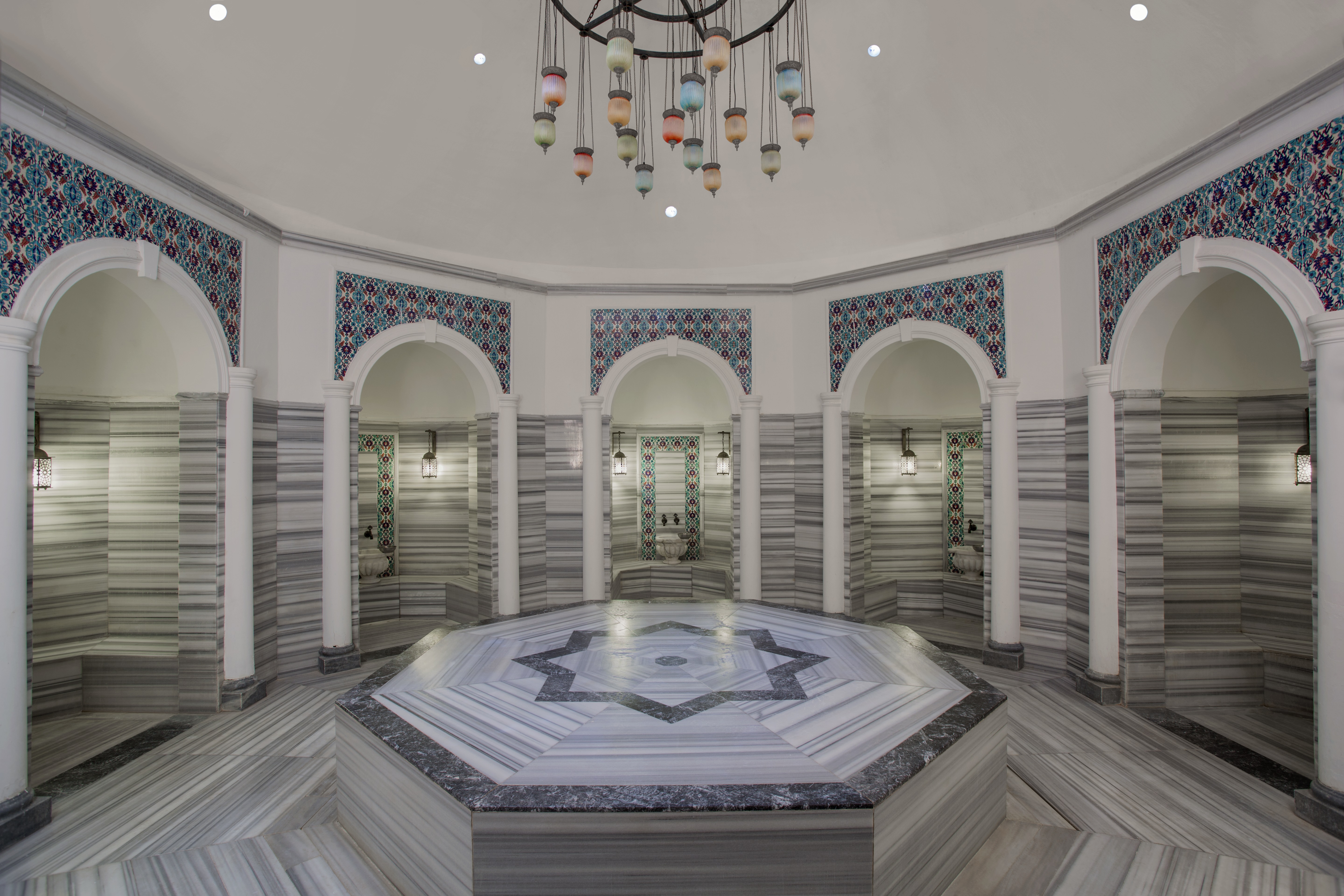 IC HOTELS RESIDENCE