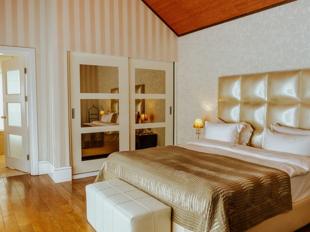 IC HOTELS RESIDENCE