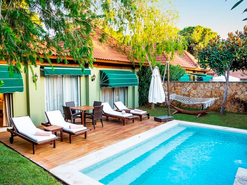 IC HOTELS RESIDENCE