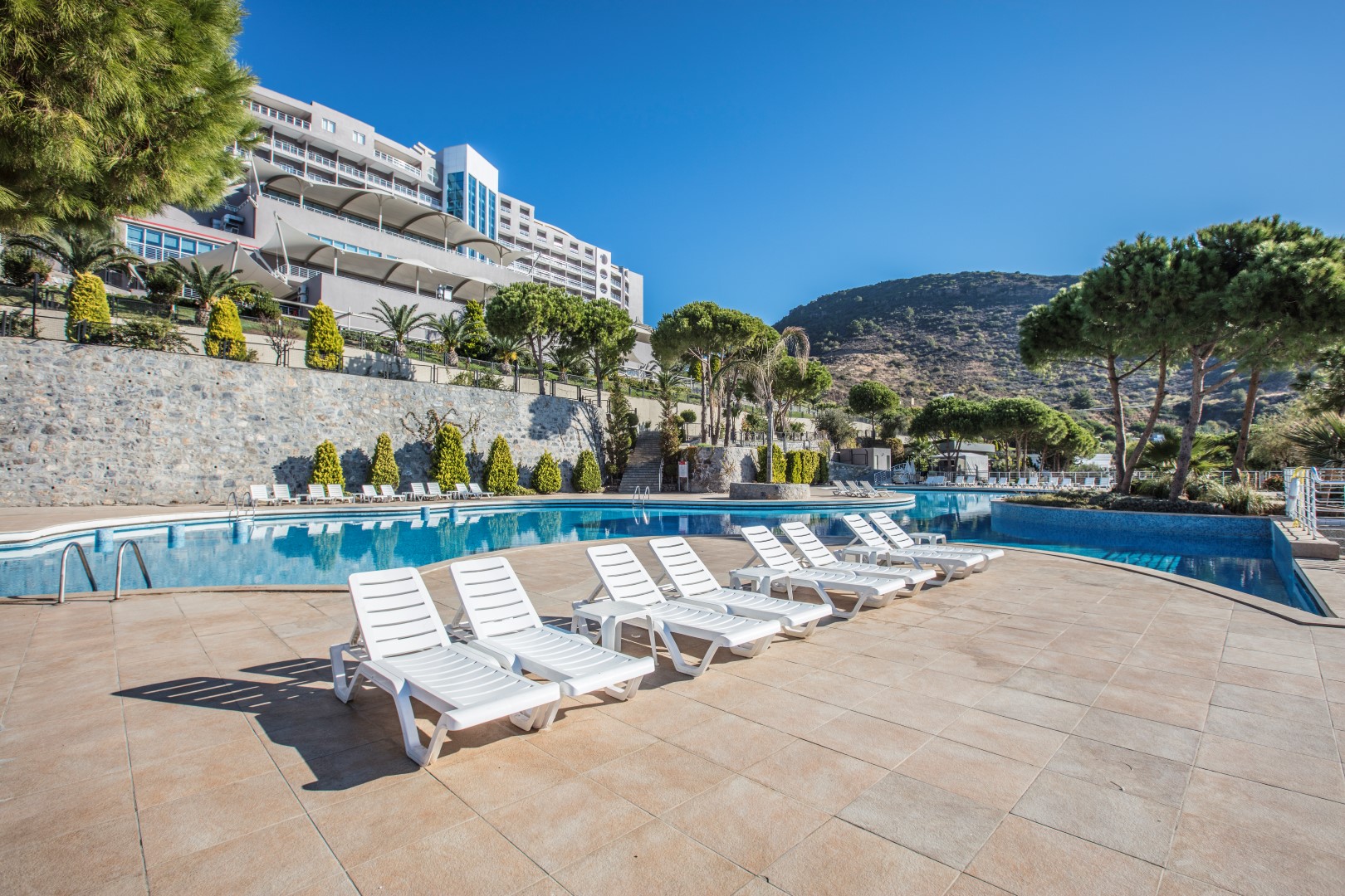 ARIA CLAROS BEACH SPA & RESORT