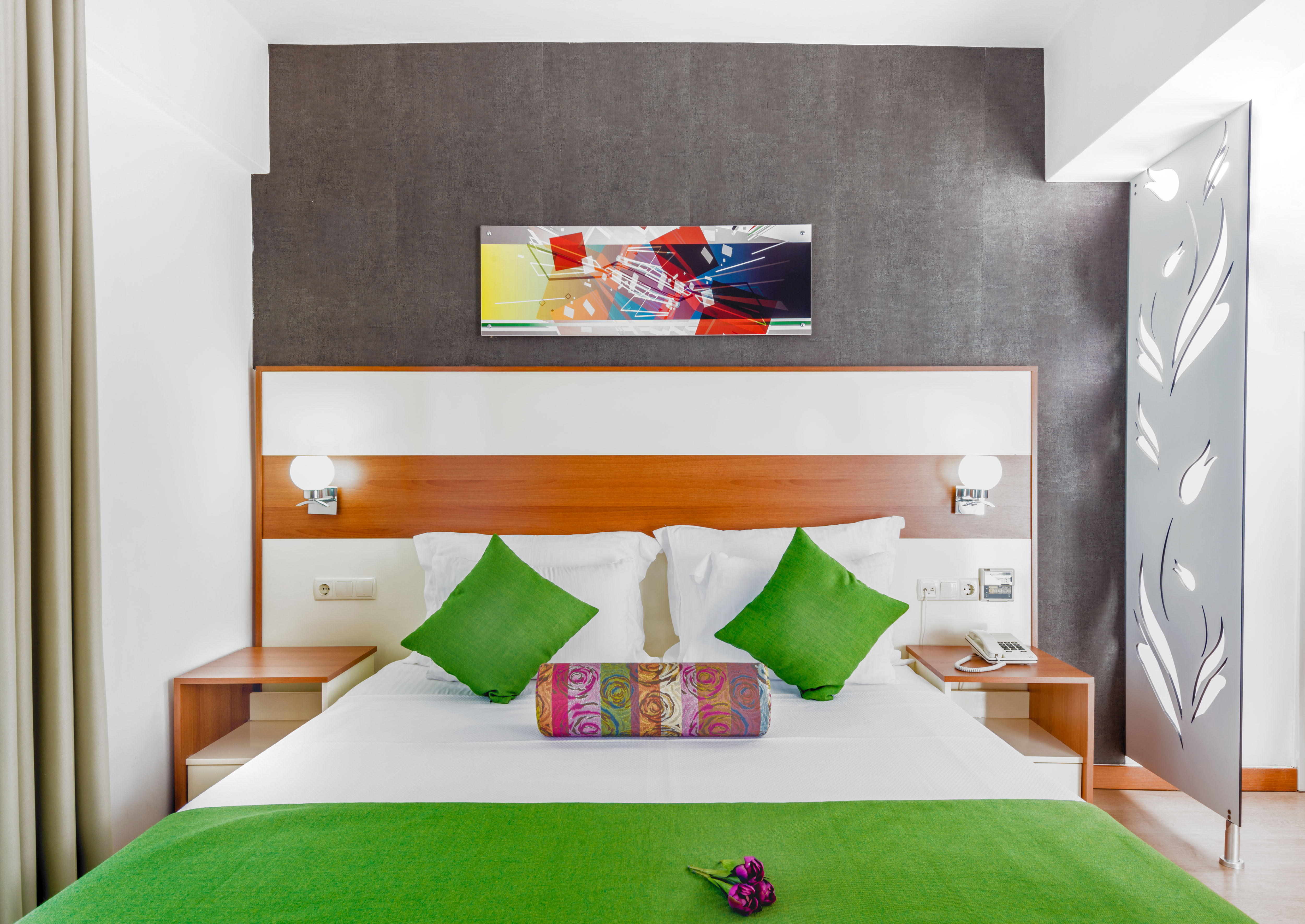 EGE TULIP CESME