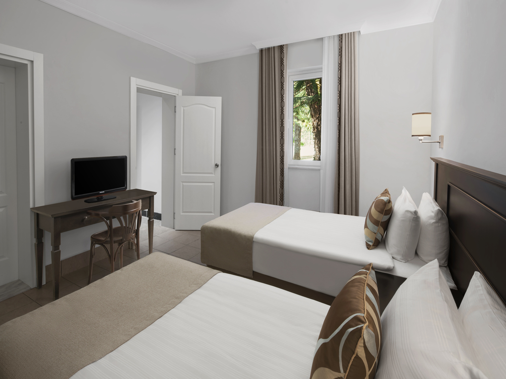 PAPILLON AYSCHA HOTEL